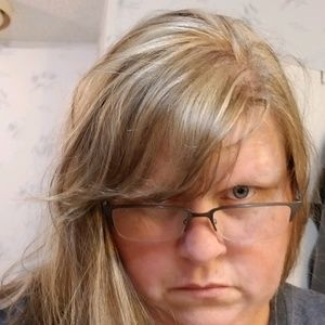 Meet your Posher, Vickie